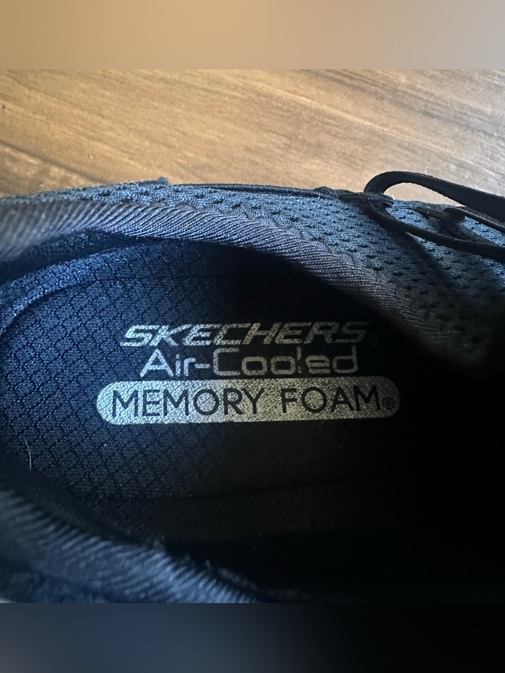 Skechers Skech-Lite Pro Black White Slip On Sneakers Womens Size 6.5 - Picture 3 of 5